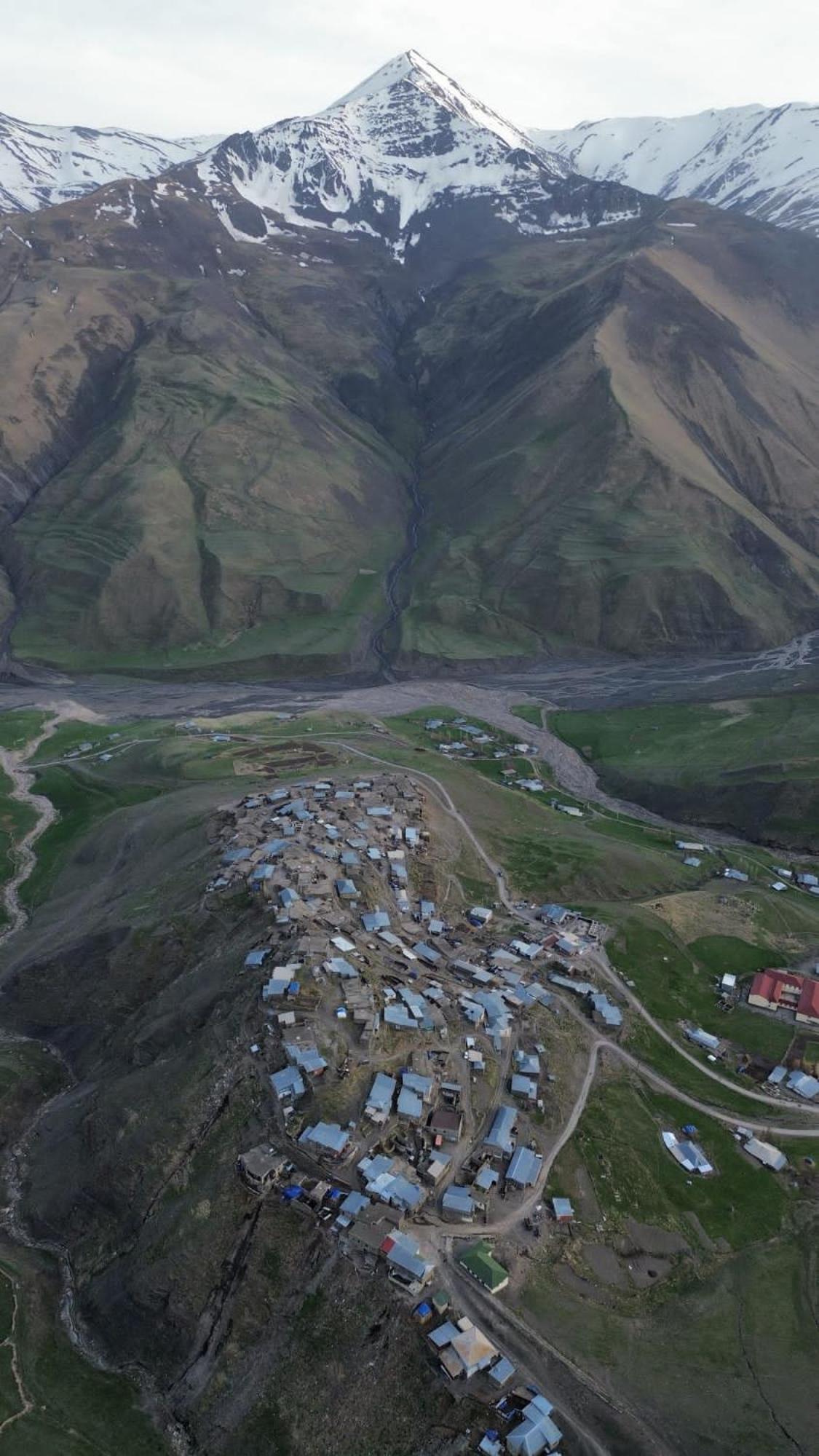 Xinaliq Elnur Guest House, New Hotel Exterior foto
